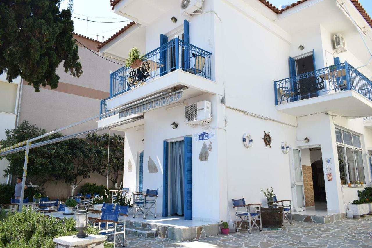 Oceanis Hotel Tirós エクステリア 写真