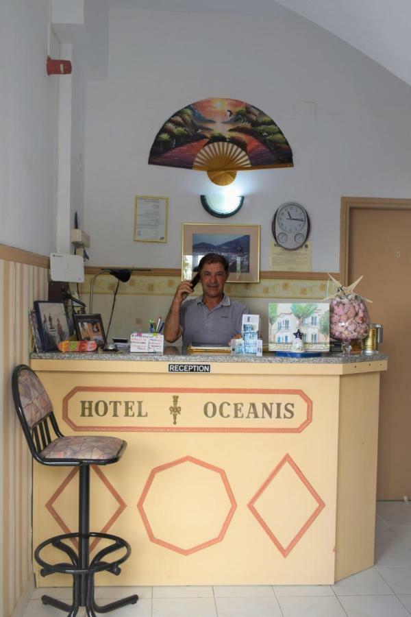 Oceanis Hotel Tirós エクステリア 写真