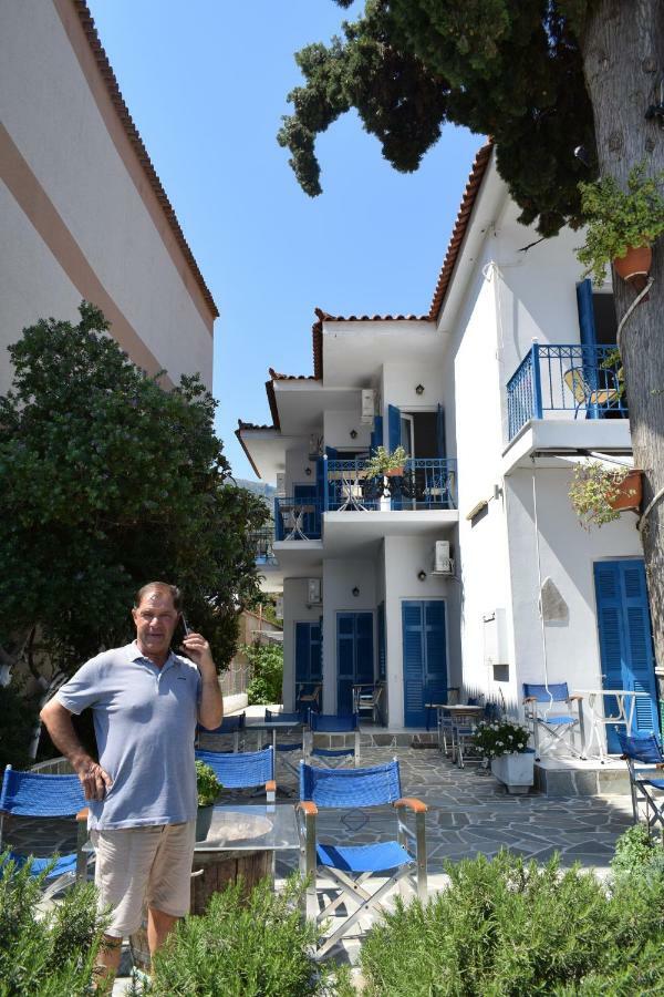 Oceanis Hotel Tirós エクステリア 写真